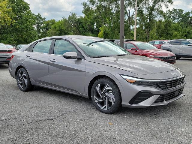 2025 Hyundai ELANTRA Vehicle Photo in Harrisburg, PA 17111