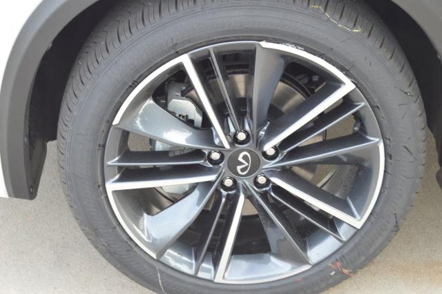 2025 INFINITI QX50 Vehicle Photo in Houston, TX 77090