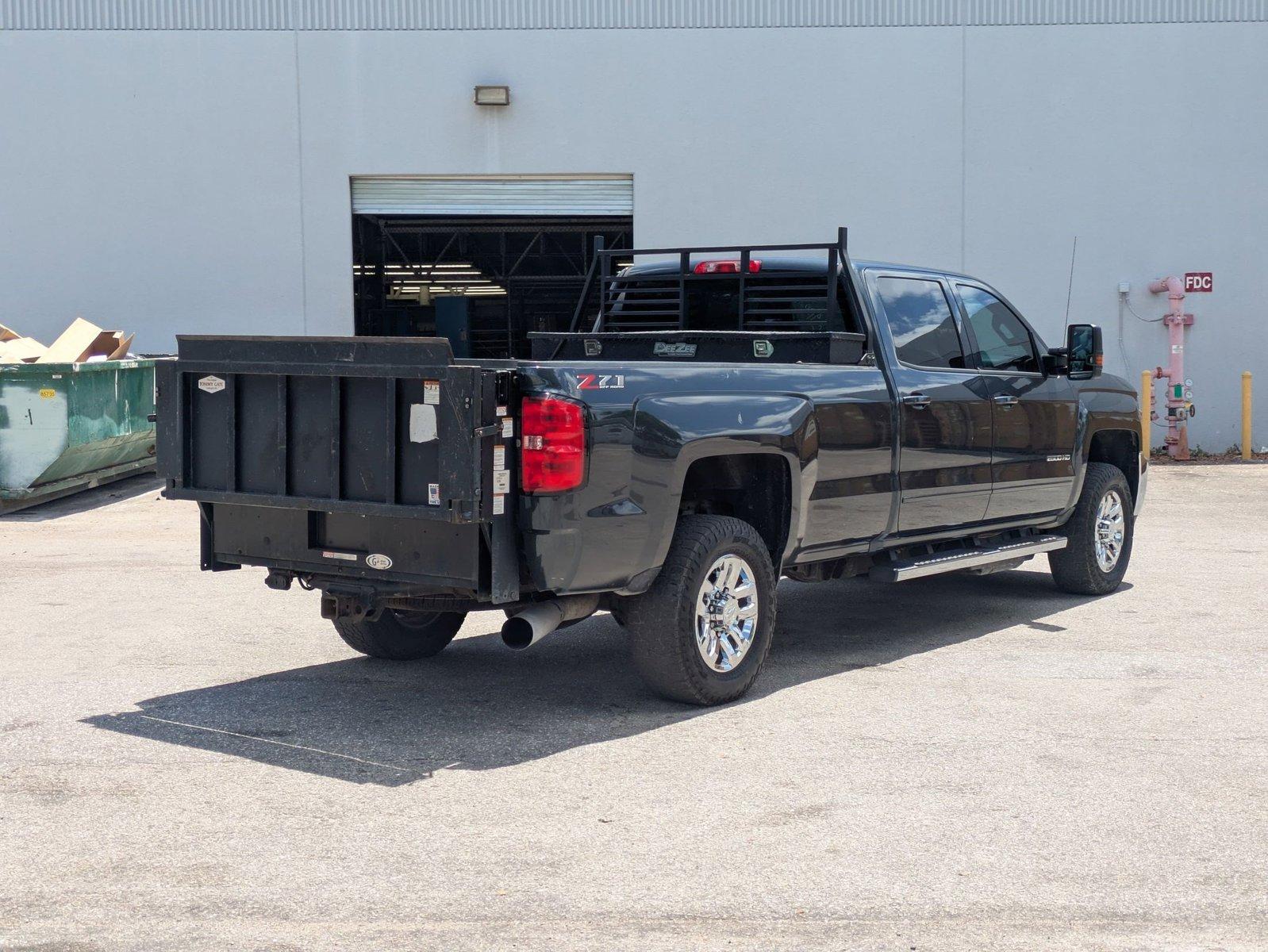 2018 Chevrolet Silverado 2500 HD Vehicle Photo in GREENACRES, FL 33463-3207