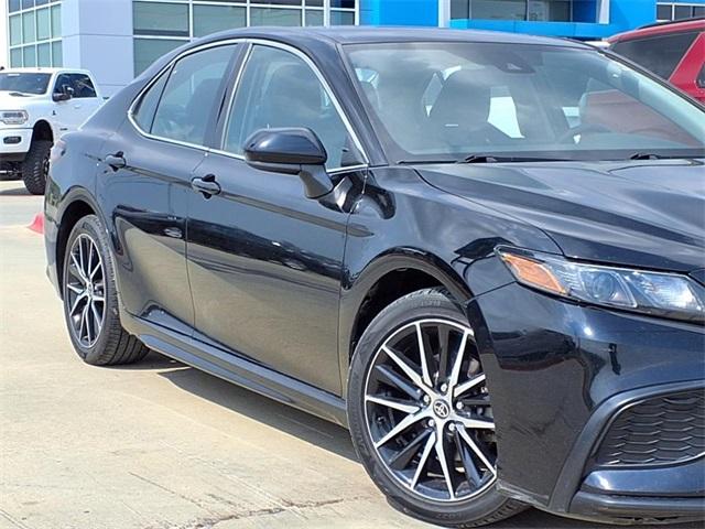 2021 Toyota Camry Vehicle Photo in ELGIN, TX 78621-4245