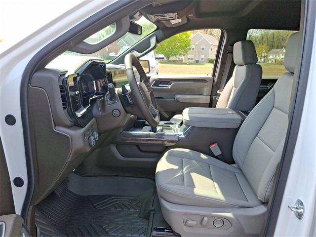 2025 Chevrolet Silverado 1500 Vehicle Photo in MILFORD, DE 19963-6122