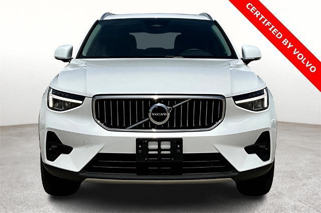 2023 Volvo XC40 Vehicle Photo in Grapevine, TX 76051