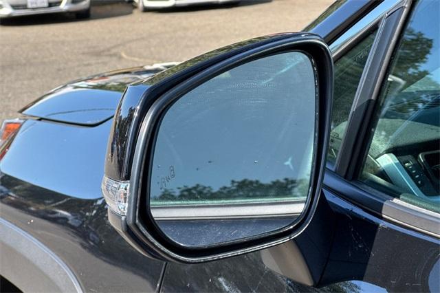 2023 Toyota RAV4 Vehicle Photo in ELK GROVE, CA 95757-8703