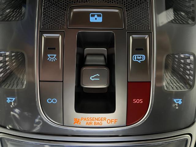 2025 Genesis G90 Vehicle Photo in Appleton, WI 54913
