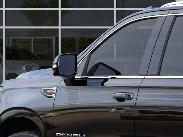2025 GMC Yukon XL Vehicle Photo in APPLETON, WI 54914-8833