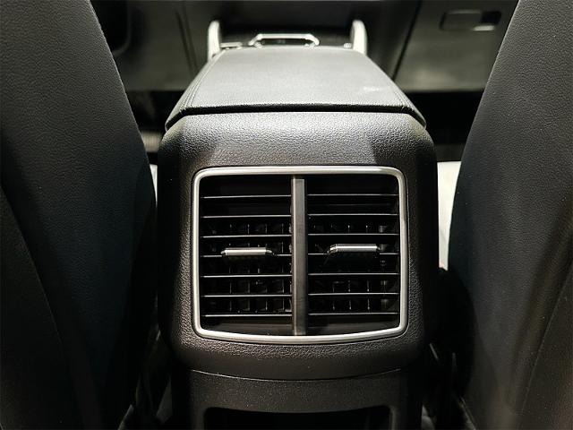 2023 Kia Sportage Hybrid Vehicle Photo in EVERETT, WA 98203-5662