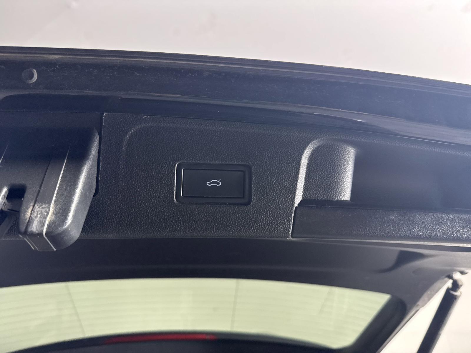 2022 Volkswagen Atlas Vehicle Photo in Georgetown, TX 78626