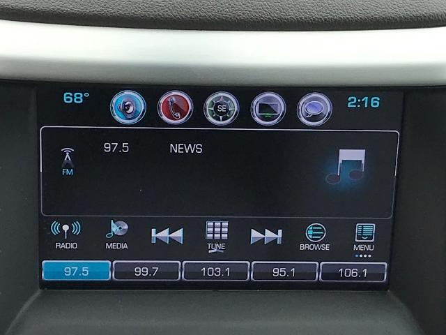 2017 GMC Acadia Vehicle Photo in GREEN BAY, WI 54303-3330