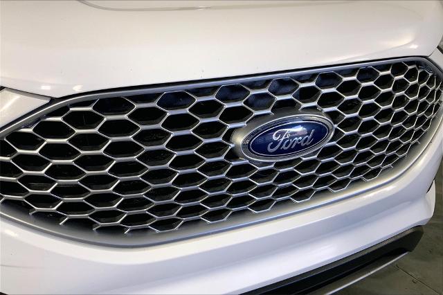 2024 Ford Edge Vehicle Photo in Lees Summit, MO 64086