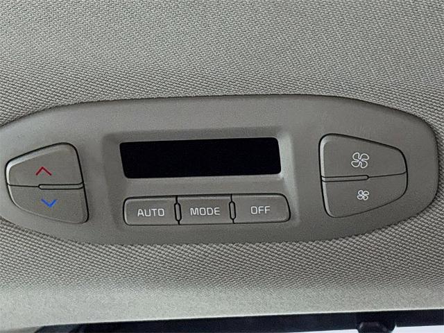 2016 Kia Sedona Vehicle Photo in PUYALLUP, WA 98371-4149