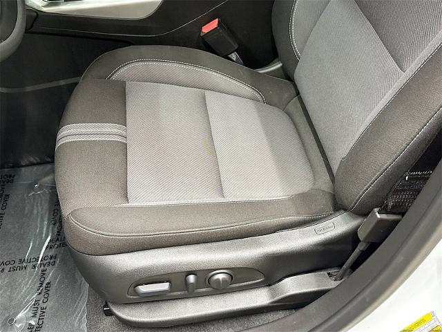 2025 Chevrolet Blazer Vehicle Photo in EVERETT, WA 98203-5662