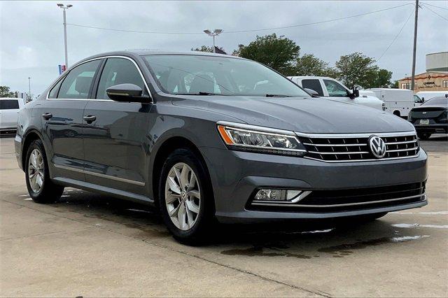 2016 Volkswagen Passat Vehicle Photo in TOPEKA, KS 66609-0000