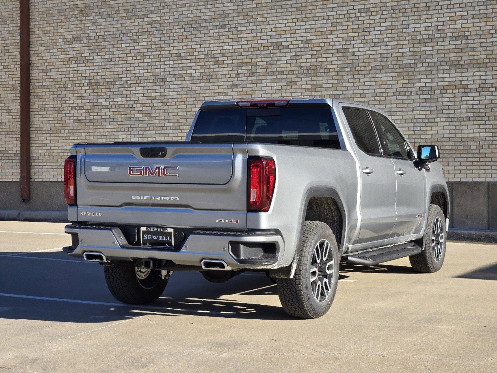 2025 GMC Sierra 1500 Vehicle Photo in DALLAS, TX 75209-3016