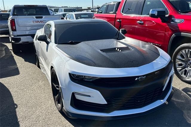 2020 Chevrolet Camaro Vehicle Photo in ELK GROVE, CA 95757-8703