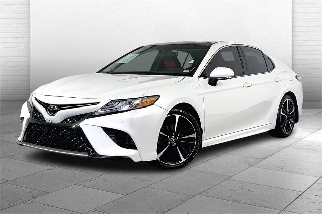 2018 Toyota Camry Vehicle Photo in Lees Summit, MO 64086