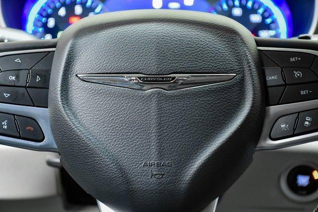 2022 Chrysler Pacifica Vehicle Photo in EVERETT, WA 98203-5662