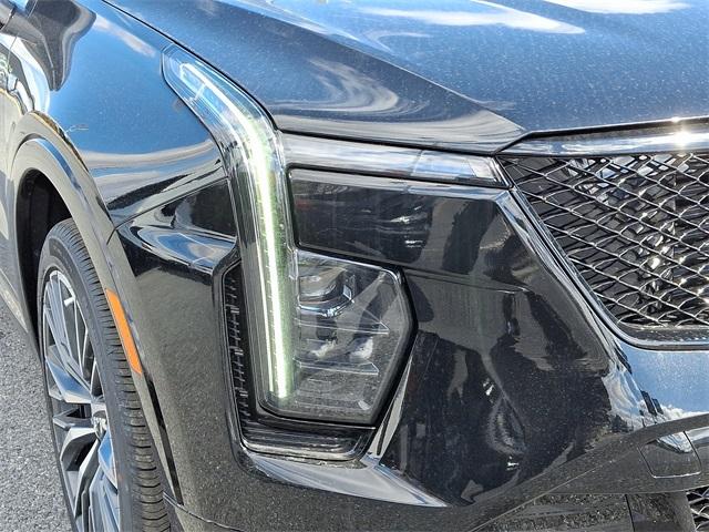 2025 Cadillac XT4 Vehicle Photo in ALLENTOWN, PA 18103-7399