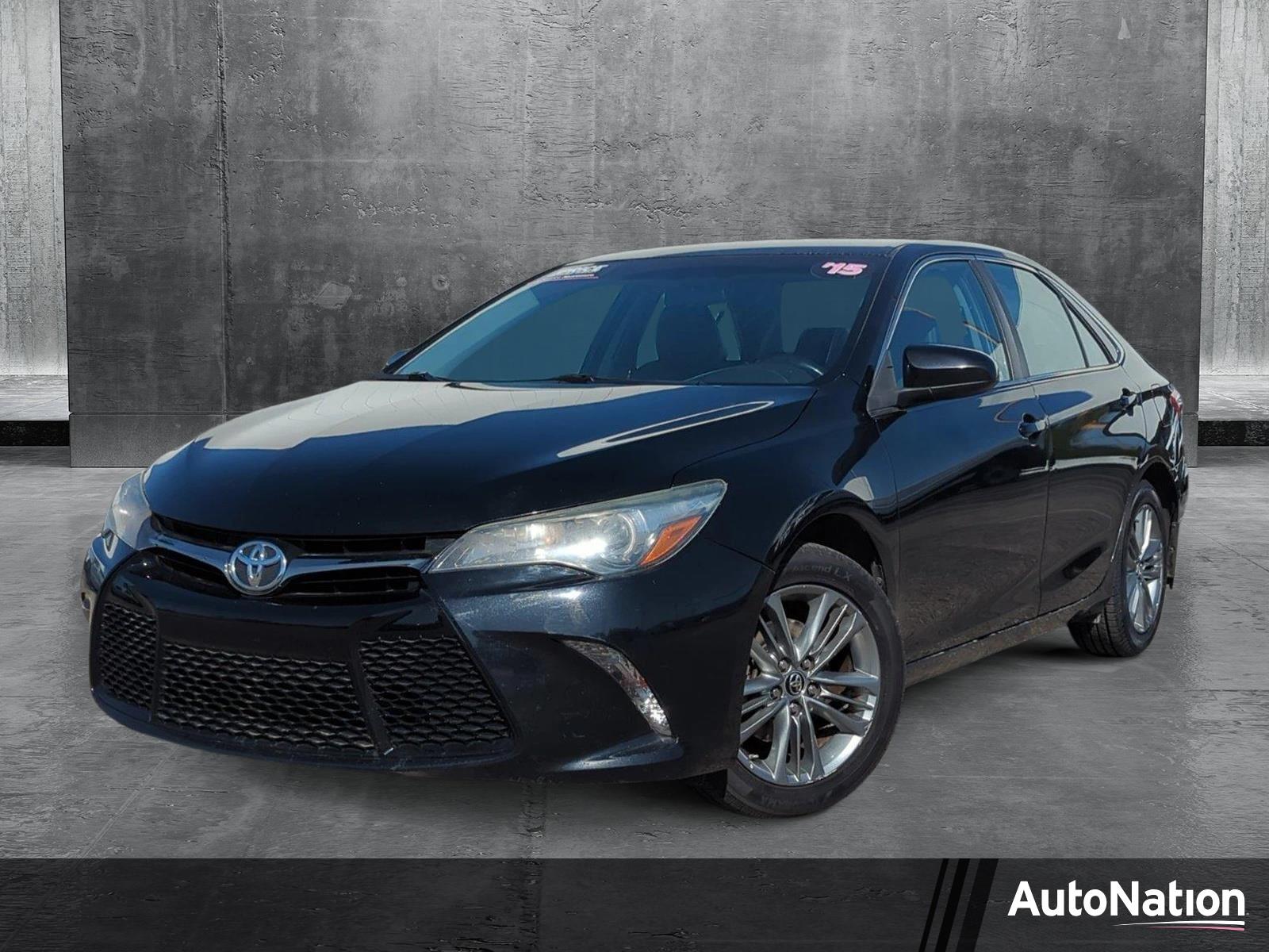 2015 Toyota Camry Vehicle Photo in MEMPHIS, TN 38115-1503