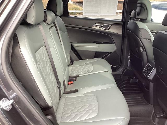 2023 Kia Sportage Vehicle Photo in GARDNER, MA 01440-3110