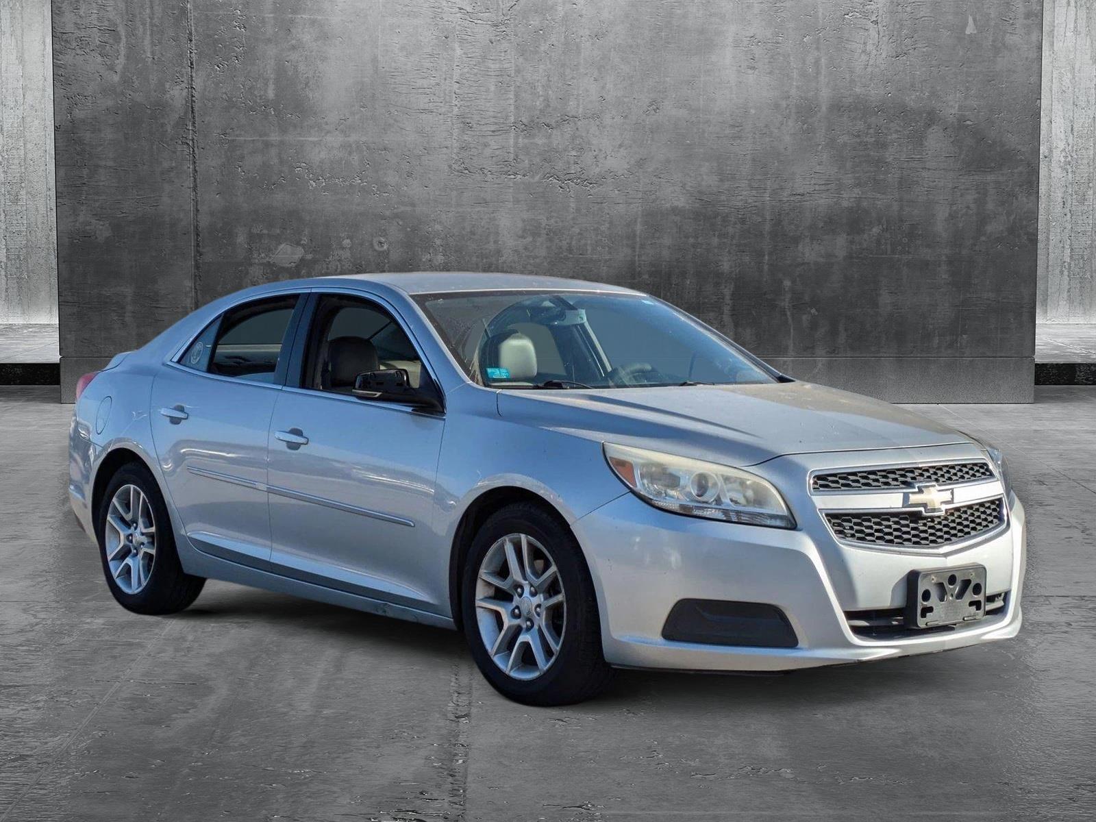 2013 Chevrolet Malibu Vehicle Photo in Corpus Christi, TX 78415