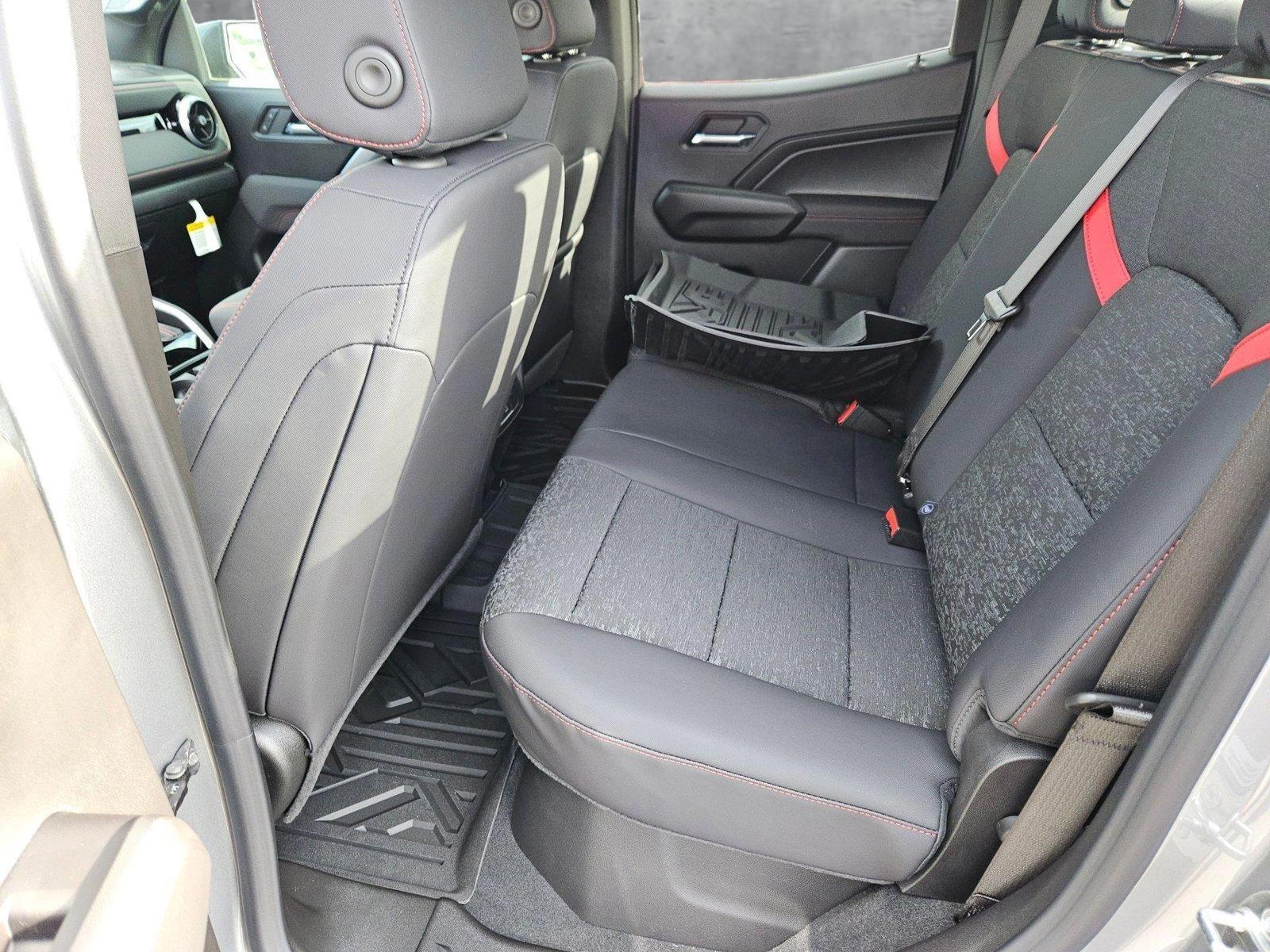 2025 Chevrolet Colorado Vehicle Photo in MESA, AZ 85206-4395