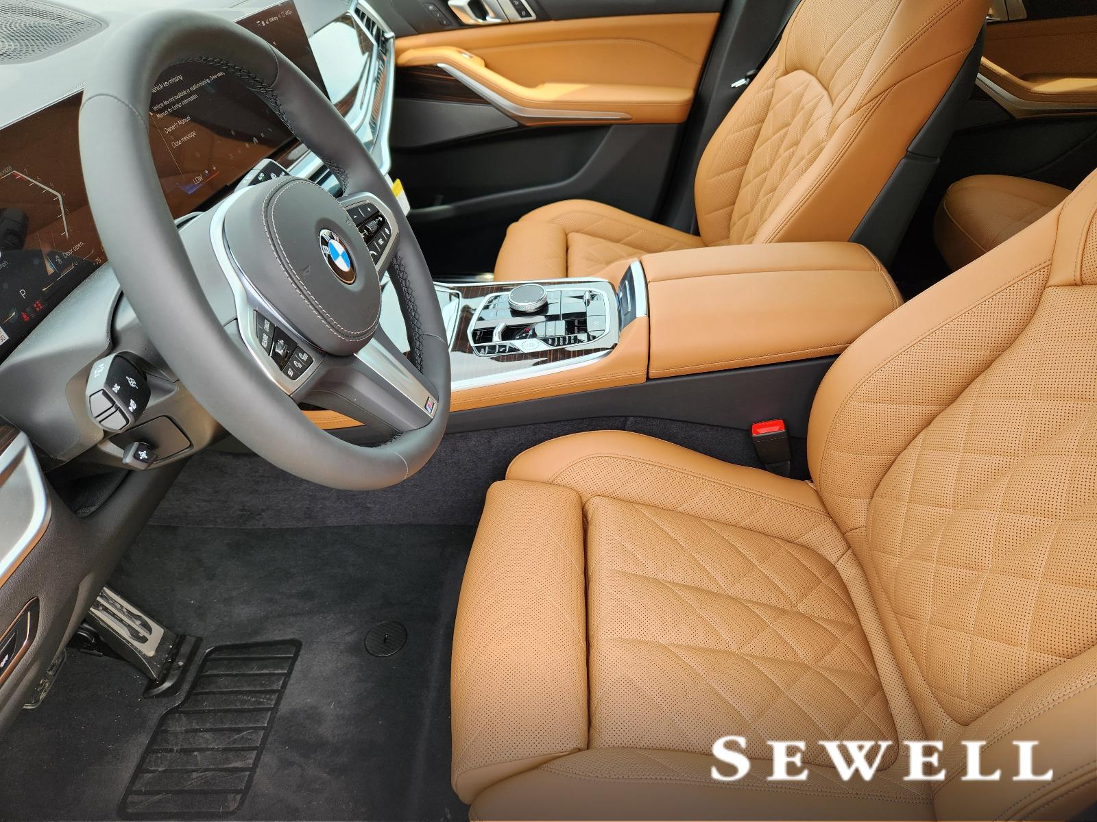 2025 BMW X7 xDrive40i Vehicle Photo in PLANO, TX 75024