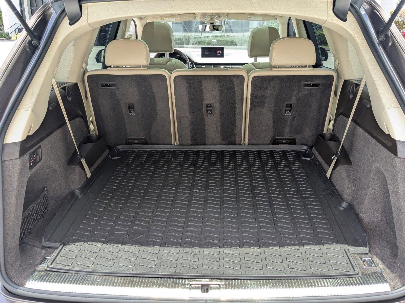 2017 Audi Q7 Vehicle Photo in PEMBROKE PINES, FL 33024-6534