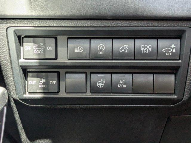 2022 Toyota Tundra 4WD Vehicle Photo in BRUNSWICK, GA 31525-1881