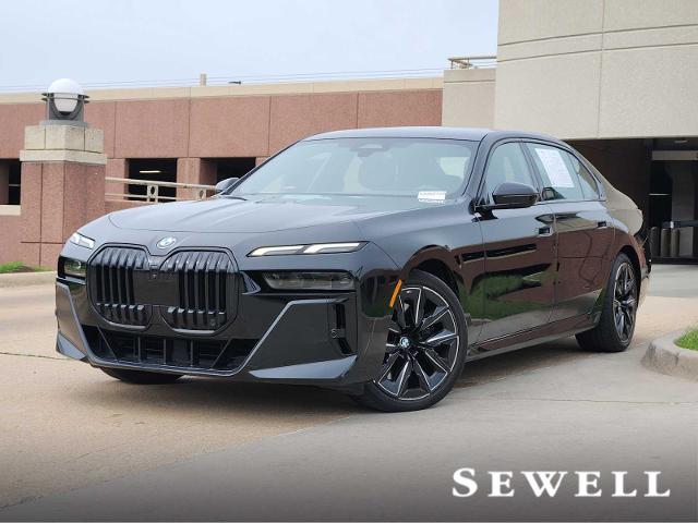 2023 BMW 760i xDrive Vehicle Photo in PLANO, TX 75024