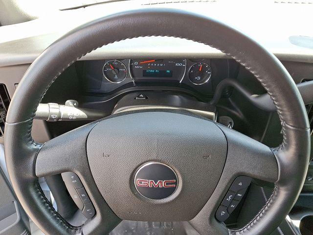 2023 GMC Savana Passenger 3500 Vehicle Photo in DANBURY, CT 06810-5034