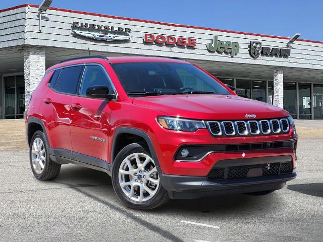 2025 Jeep Compass Vehicle Photo in Ennis, TX 75119-5114