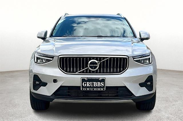 2025 Volvo XC40 Vehicle Photo in Houston, TX 77007