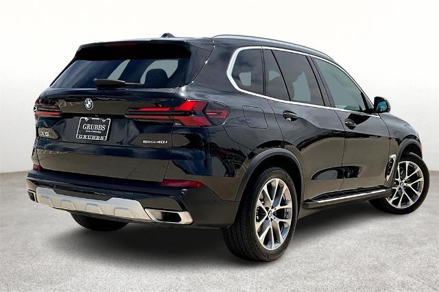 2025 BMW X5 sDrive40i Vehicle Photo in Grapevine, TX 76051