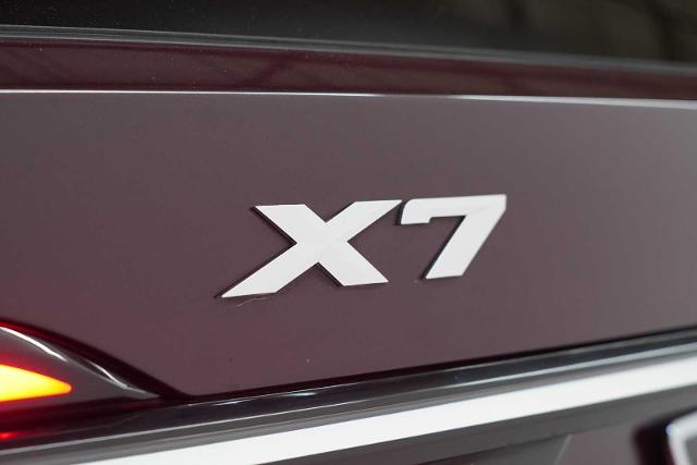 2024 BMW X7 xDrive40i Vehicle Photo in GRAPEVINE, TX 76051