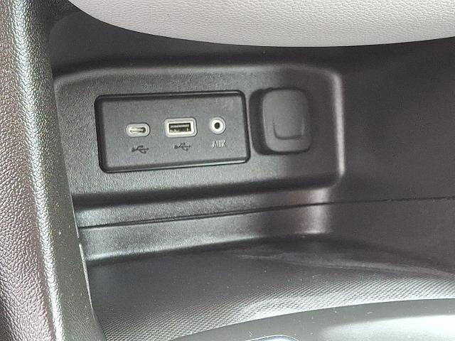 2022 Chevrolet Equinox Vehicle Photo in TREVOSE, PA 19053-4984