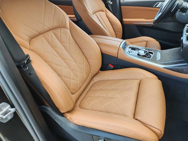 2023 BMW X7 xDrive40i Vehicle Photo in PLANO, TX 75024