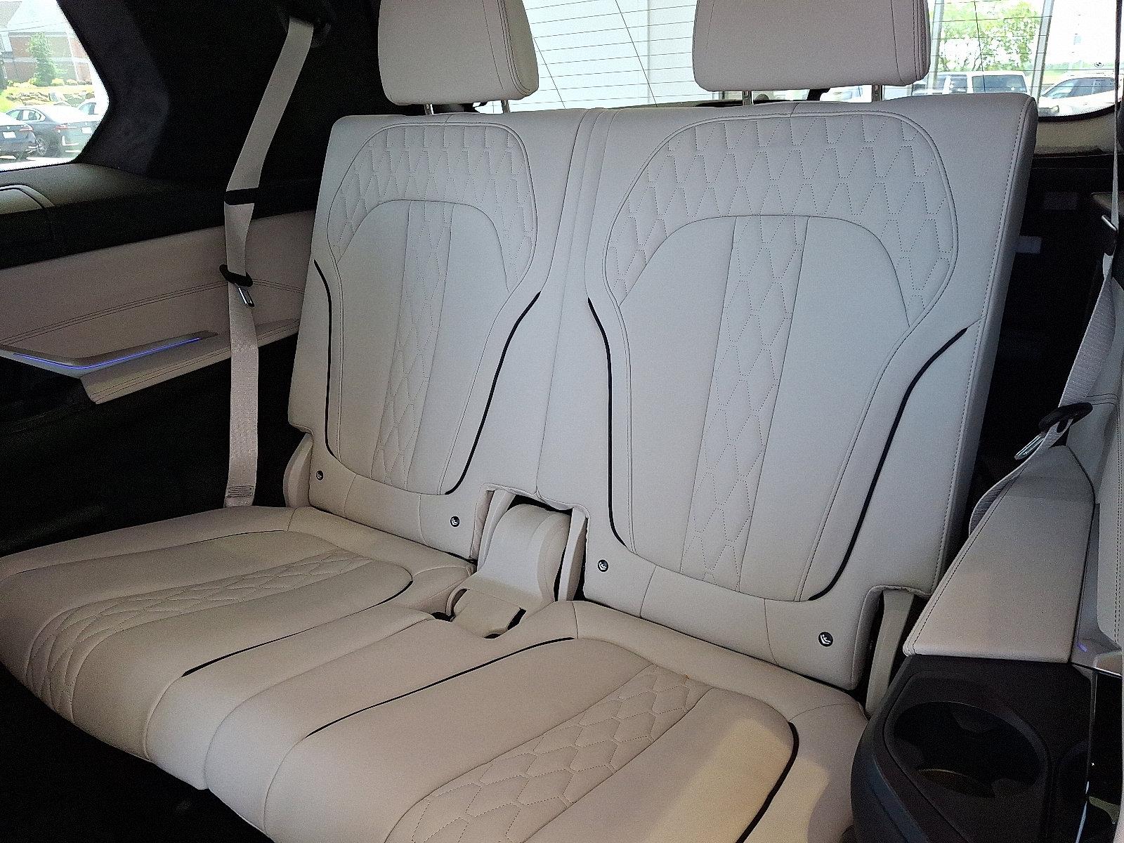 2025 BMW X7 xDrive40i Vehicle Photo in Lancaster, PA 17601