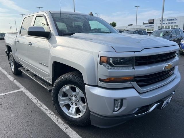 2017 Chevrolet Silverado 1500 Vehicle Photo in GREEN BAY, WI 54304-5303