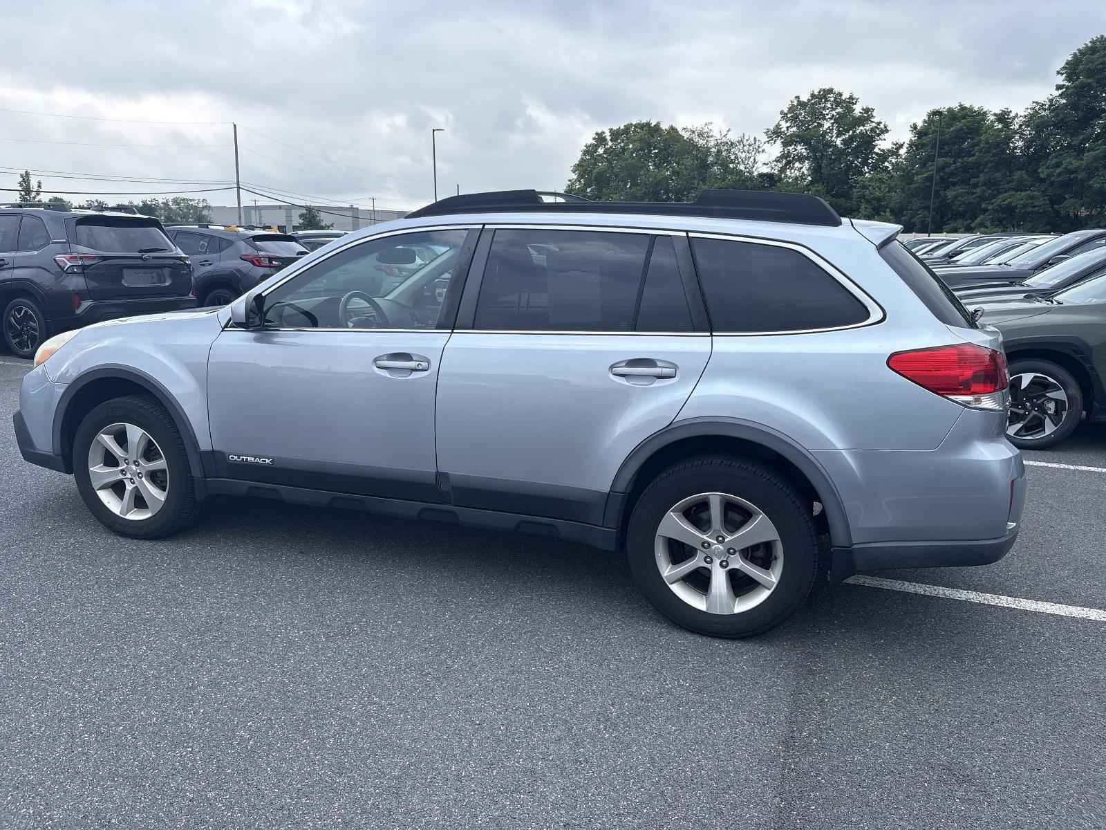 2013 Subaru Outback Vehicle Photo in Mechanicsburg, PA 17050