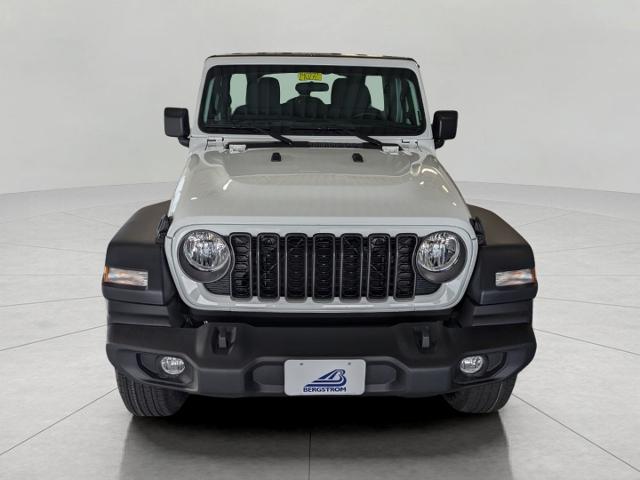 2024 Jeep Wrangler Vehicle Photo in Oshkosh, WI 54901