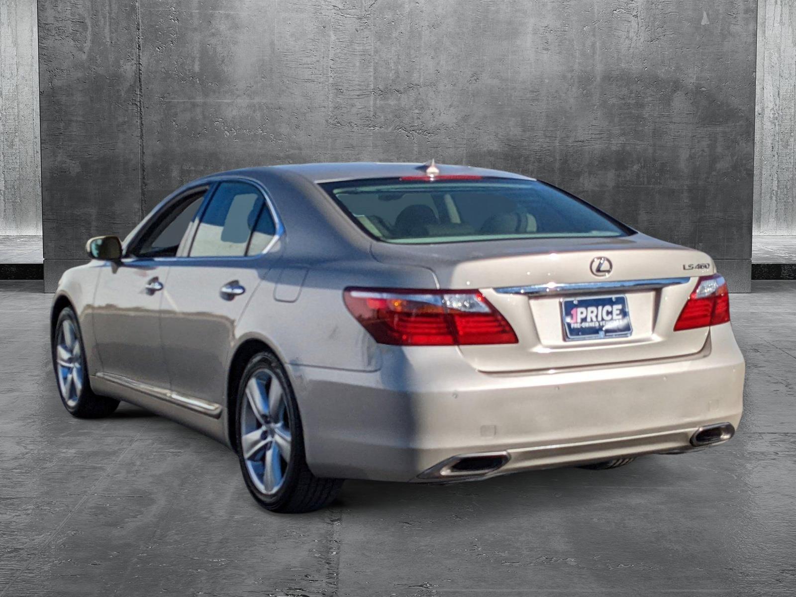 2011 Lexus LS 460 Vehicle Photo in VALENCIA, CA 91355-1705