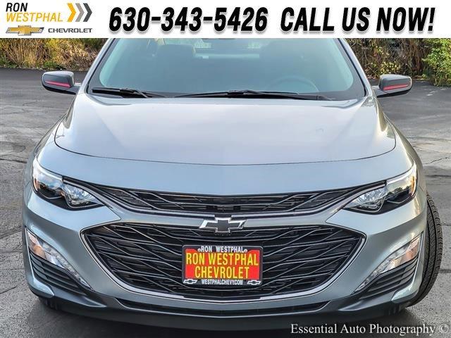 2025 Chevrolet Malibu Vehicle Photo in AURORA, IL 60503-9326