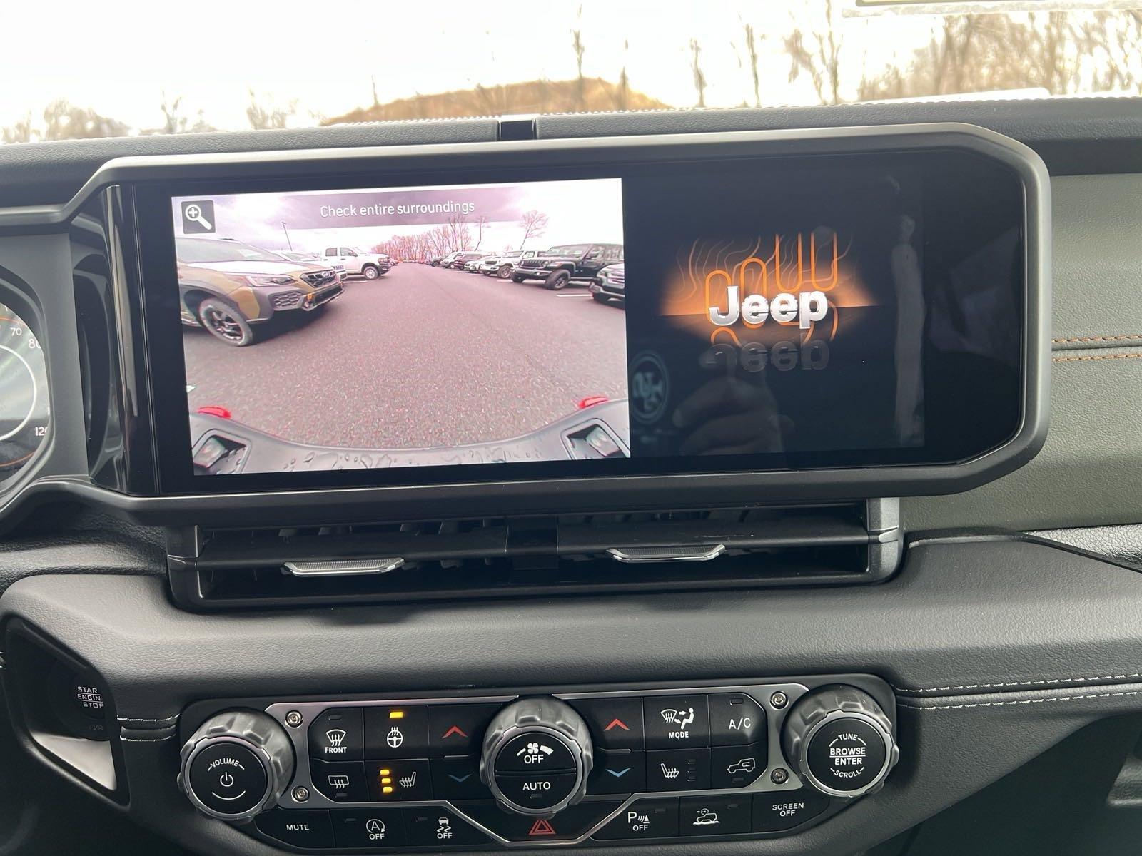 2025 Jeep Gladiator Vehicle Photo in Mechanicsburg, PA 17050-1707