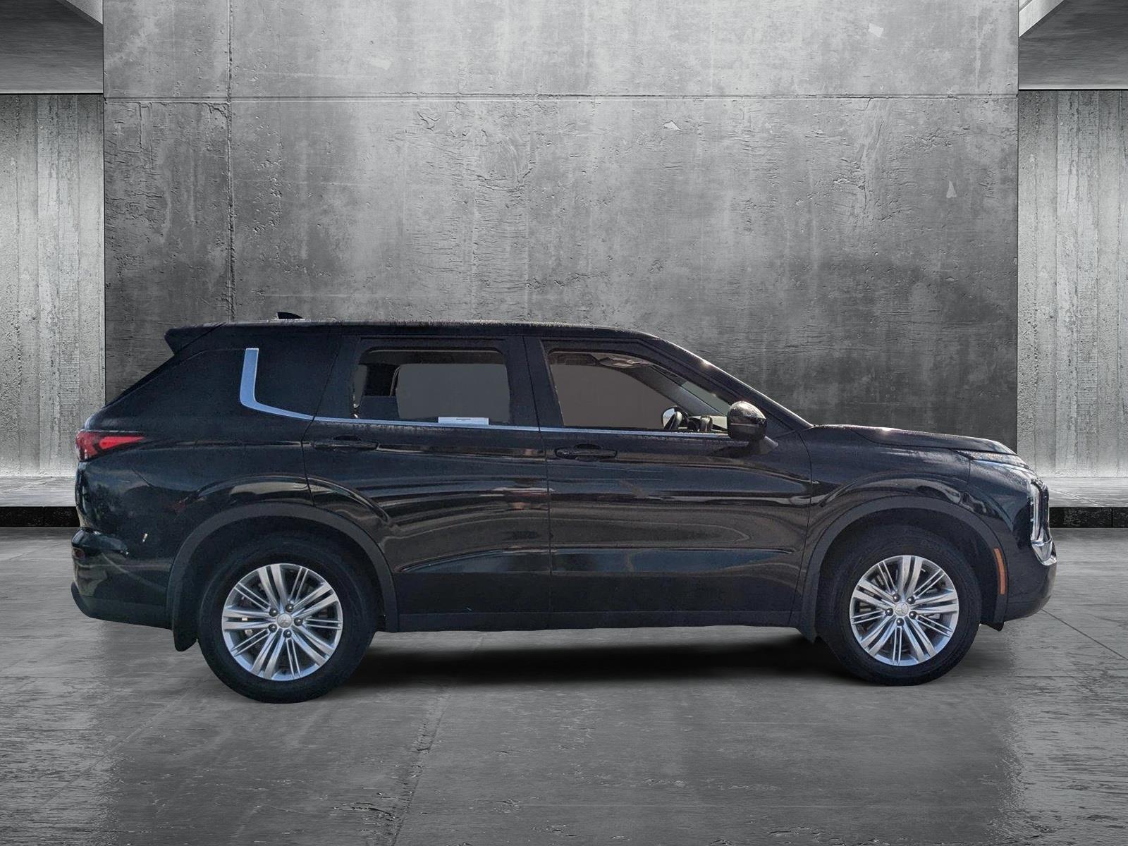 2022 Mitsubishi Outlander Vehicle Photo in Winter Park, FL 32792