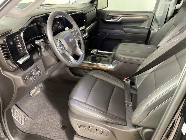 2024 Chevrolet Silverado 1500 Vehicle Photo in PHOENIX, AZ 85014-3381