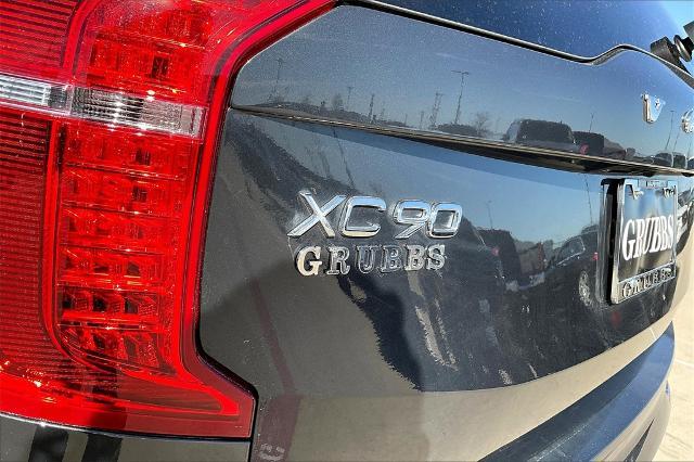 2022 Volvo XC90 Vehicle Photo in Grapevine, TX 76051