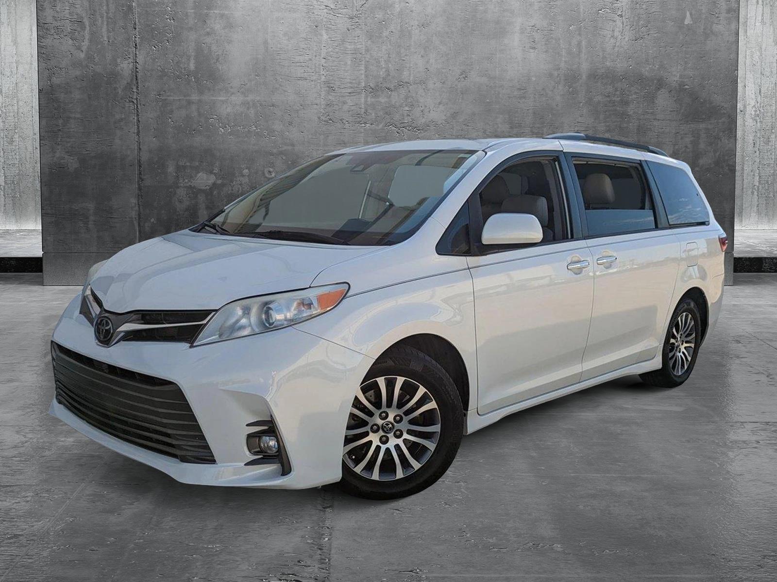 2019 Toyota Sienna Vehicle Photo in Winter Park, FL 32792