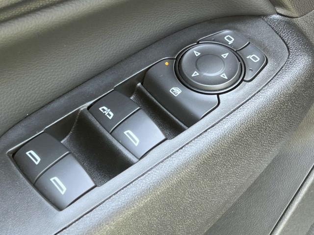 2022 Chevrolet Equinox Vehicle Photo in Roslyn, NY 11576