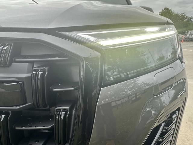 2025 Audi Q7 Vehicle Photo in HOUSTON, TX 77090