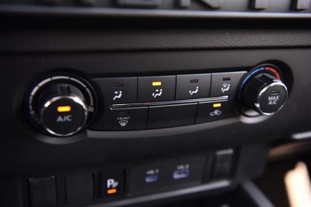 2025 Nissan Frontier Vehicle Photo in Ballwin, MO 63011